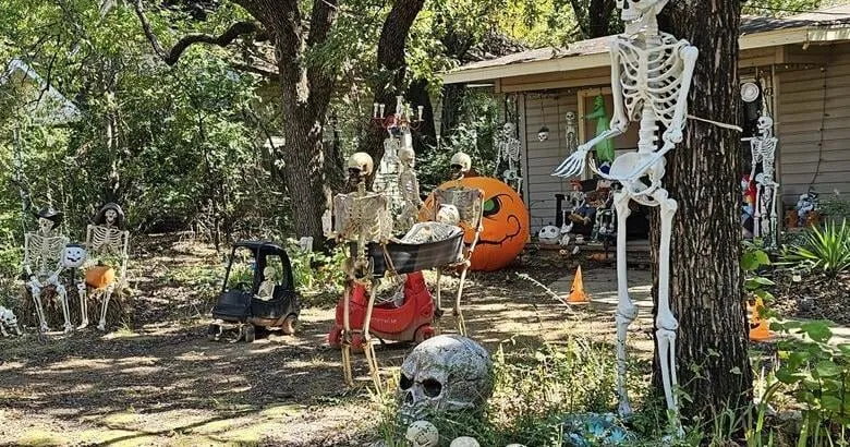 Enter the DRC's Spooky House Decoration Contest: Submissions close Oct. 19
