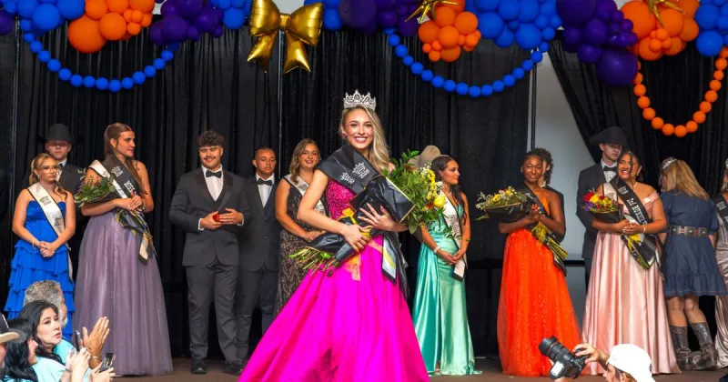 Columbia senior Hudsyn Copeland named 2026 Brazoria County Fair Queen