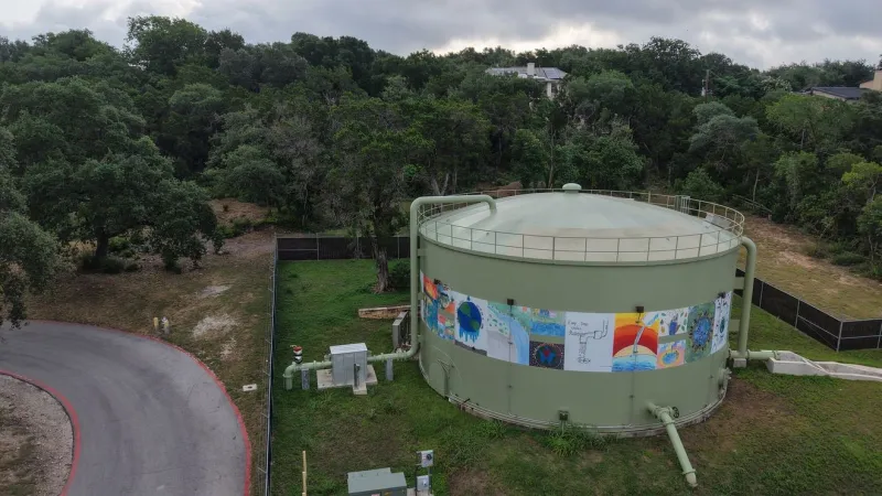 Central Texas water towers compete for national Tank of the Year title