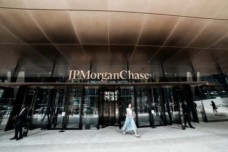 JPMorgan's profit rises on investment banking, trading strength