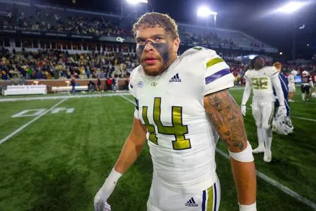 Georgia Tech captain Kyle Efford medically retires due to injuries