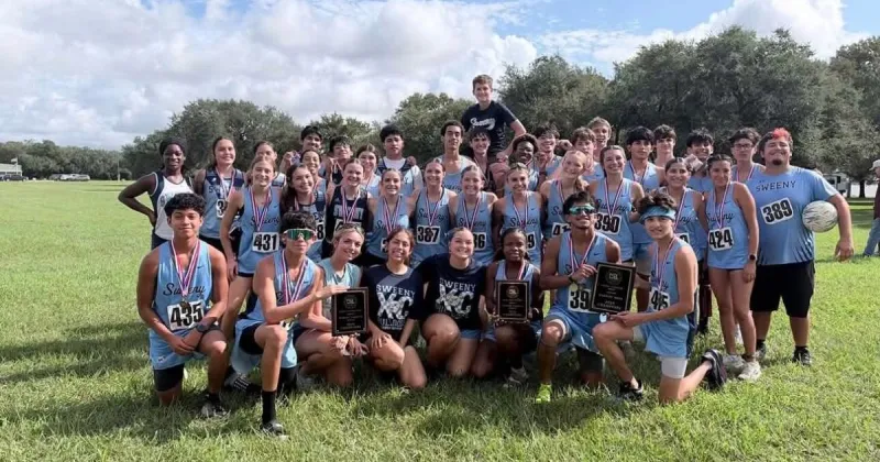 Sweeny boys, girls teams qualify for regional cross country meet