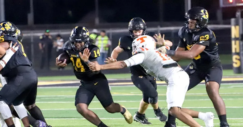 Dragons look for first district win vs. Bobcats