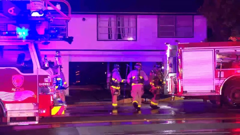 LIVE NOW: Crews battle 2-alarm apartment fire on North Side