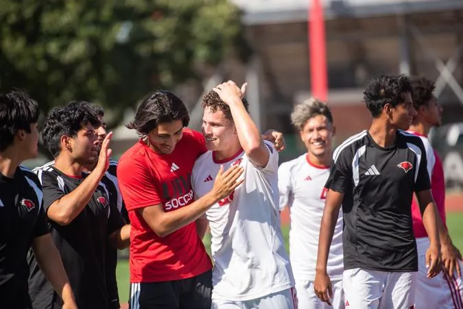 Men's Soccer Heads to Illinois for Pair of Conference Matches