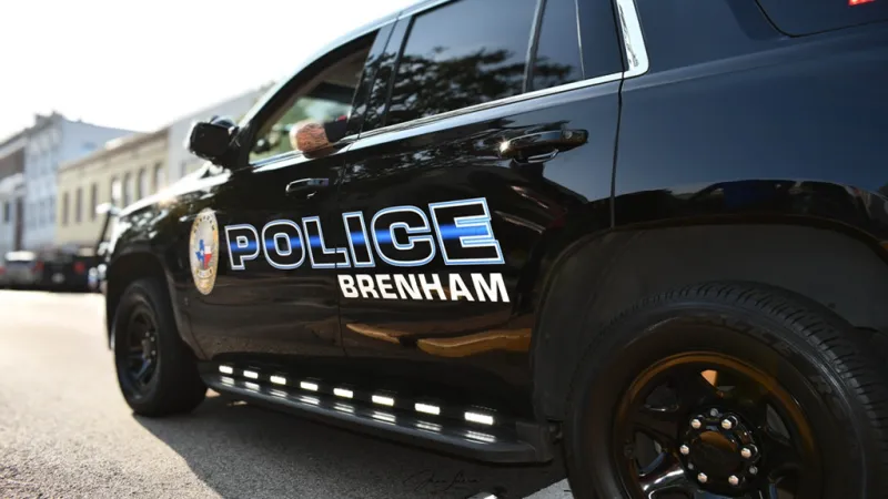 ELGIN MAN CHARGED WITH MARIJUANA POSSESSION
