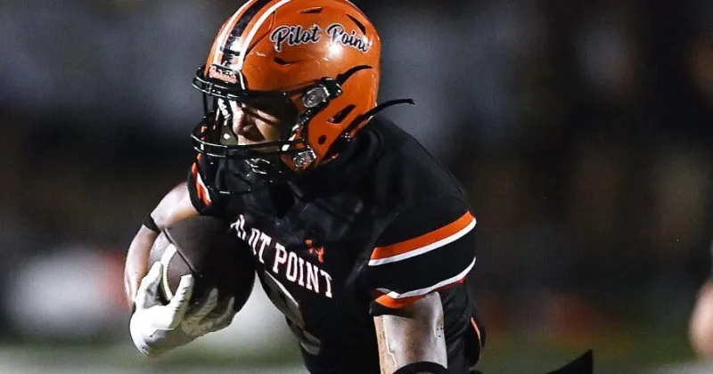 Football stat leaders: See the top Denton-area passers, rushers and receivers through Week 7