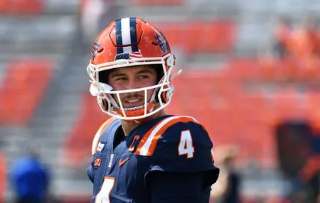 Illinois QB Katin Houser (hand) out 4-6 weeks