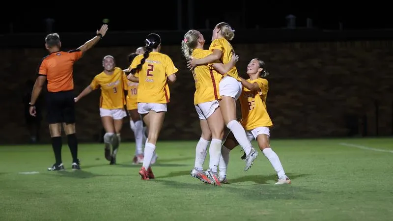 Midwestern State survives Rattlers, wins at home 2-1