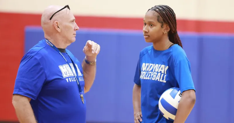 Midway's Herron, Oglesby's Battreal win statewide Ford awards