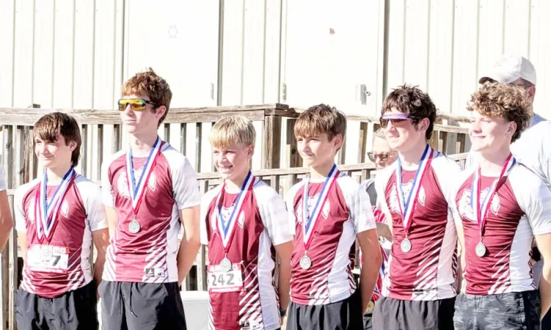Bowie XC boys head to regionals