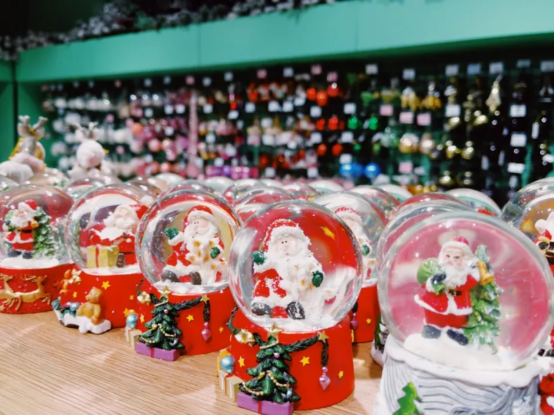 Spirit Christmas Announces Stores in 15 States-and Texas Isn't One of Them