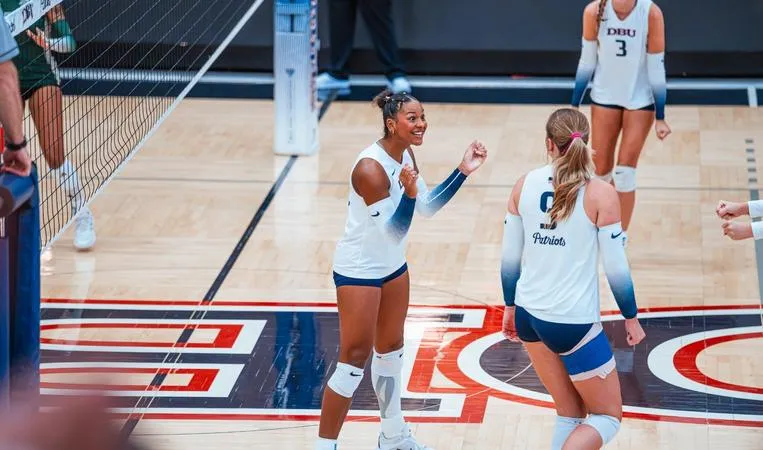 Volleyball Hits the Road for Pair of LSC Matchups