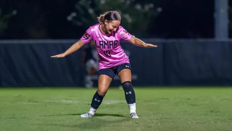 Lamar Blanks UIW; Leap to First Place in Southland Standings