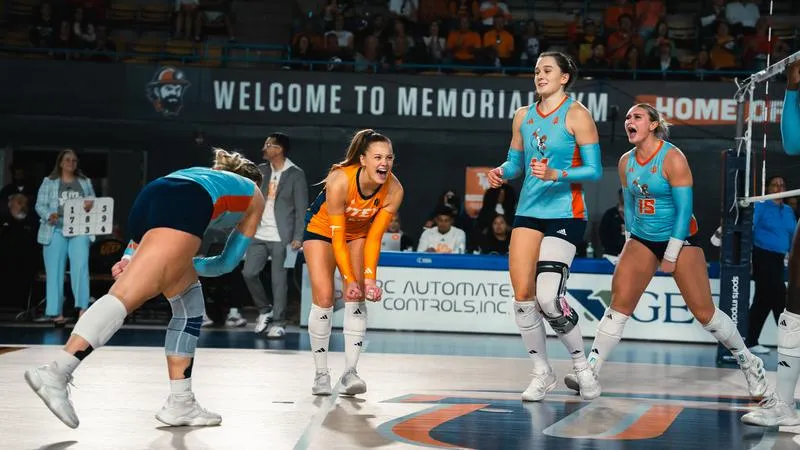 Vamos Mineros! UTEP Volleyball Sweeps New Mexico