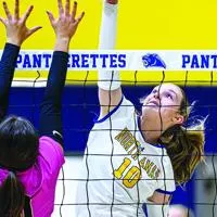 No. 22 NLHS stunned by Pittsburg at home