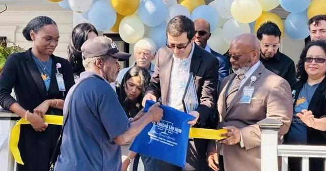 Local officials gather to celebrate psychiatric center in Killeen