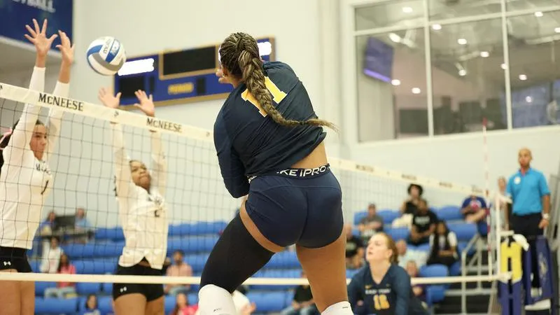 Lion Volleyball Battles Back But Falls to McNeese