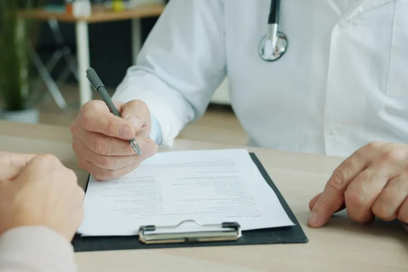 Is it Legal in Texas to Require a Doctor's Note for Missed Work?