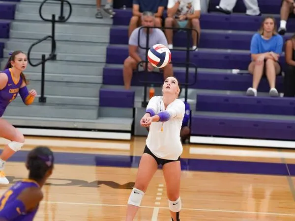 Volleyball Upended by Colorado College