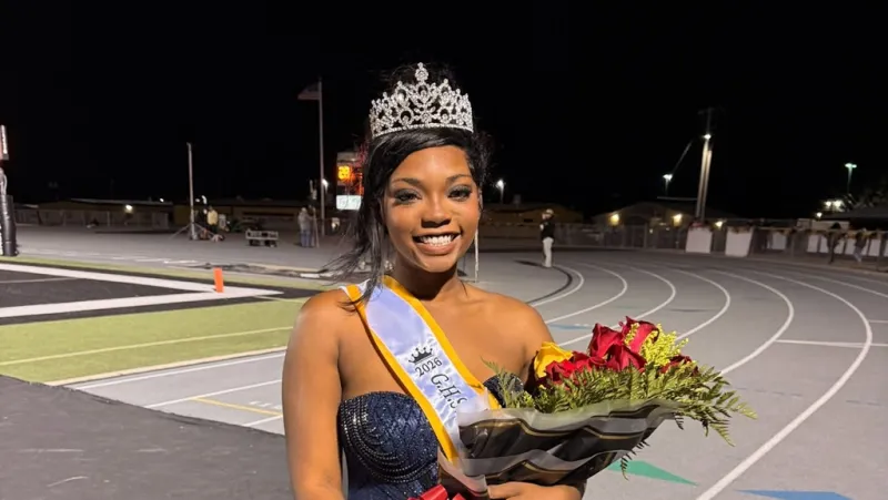 GIDDINGS HIGH SCHOOL CROWNS HOMECOMING QUEEN