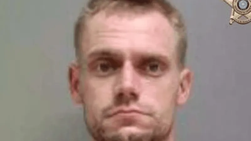 Orange County man arrested in Evadale burglary after security alert