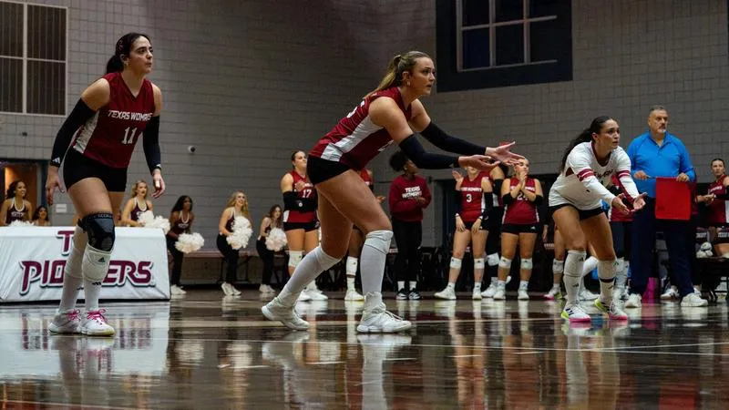 TWU VOLLEYBALL SWEEPS UT PERMIAN BASIN FOR LSC ROAD VICTORY