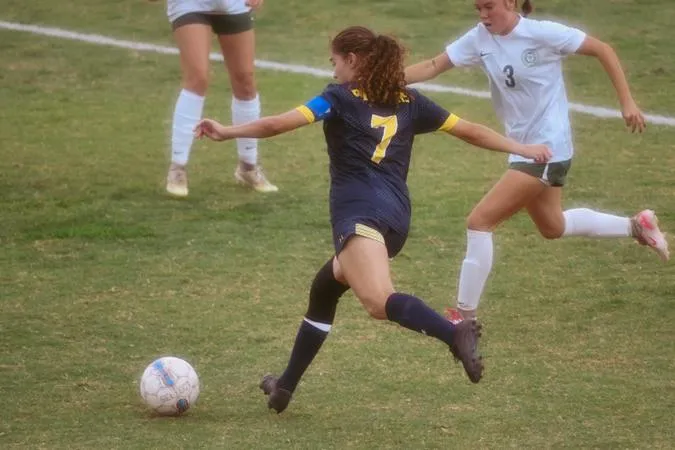 Pioneers Celebrate Senior Day with Shutout Victory Over Texas Wesleyan