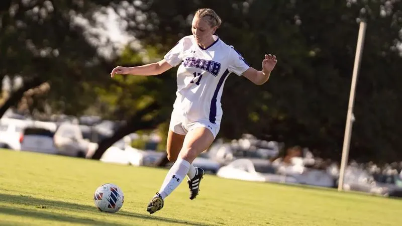 Women's Soccer falls to Hardin-Simmons