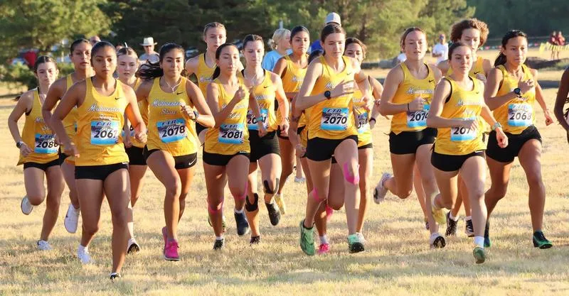 Cross Country Posts 17 PR's During 6th place Finish At Old Glory Gallop