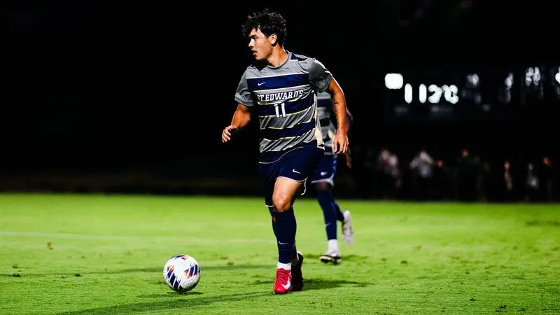 Zabek's Late Equalizer Earns Hilltoppers Road Draw