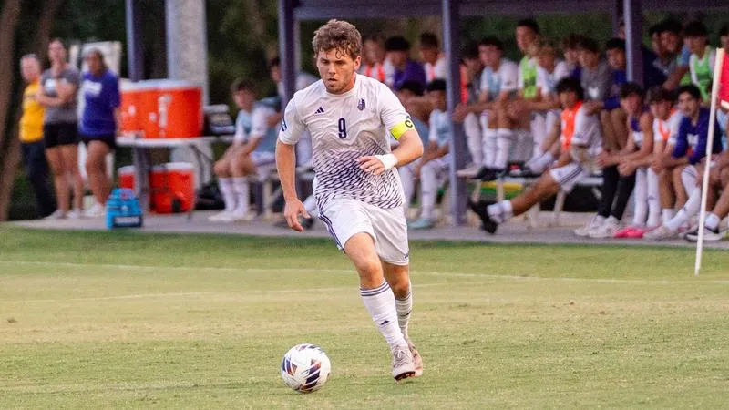 Men's Soccer ties Hardin-Simmons