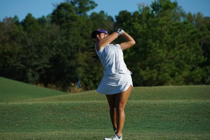Women's Golf in First after round one of the Golfweek October Classic