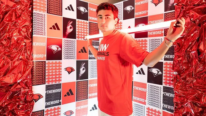 Men's Tennis Takes Part in Rice Invitational