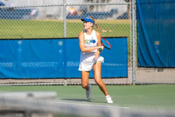 Women's Tennis: Women's Tennis Successful in Rescheduled Brother Al Invitational