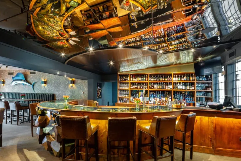 Houston for Wine Lovers - Best Restaurants and Wine Bars