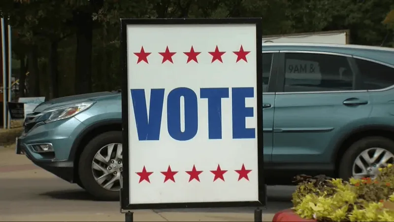 POLL: Do you prefer voting early or on Election Day?