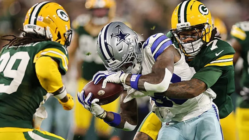Cowboys fall behind early as Packers cruise to 23-13 win