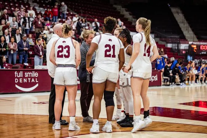 Kerbie Cash Named LSC Preseason Player of the Year as Lady Buffs Picked Second in Poll