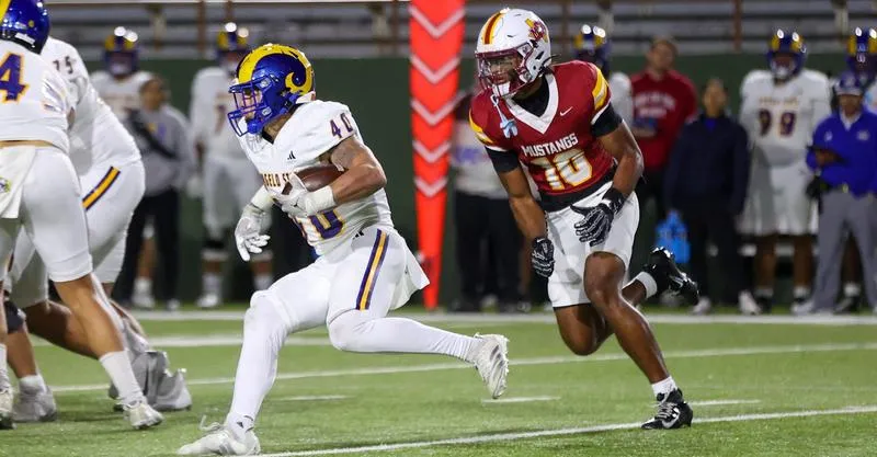 Lewis named LSC Defensive Player of the Week