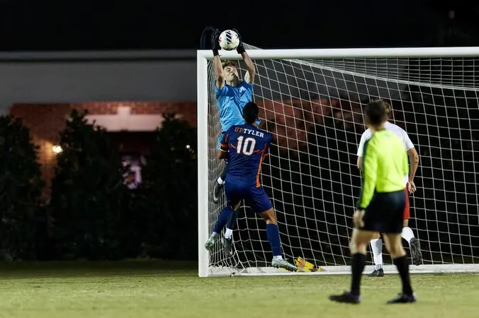Sean Mattivi Earns LSC Goalkeeper of the Week Nod