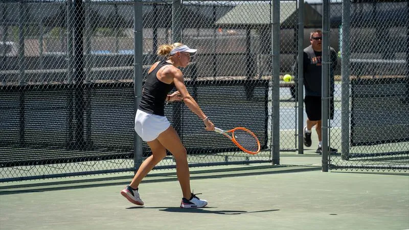 Women's tennis takes on St. Mary's Brother Al Invitational