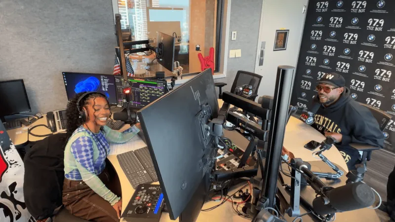 Marlon Wayans Hilariously Roasts DJ Tae Boogie at 97.9 The Box