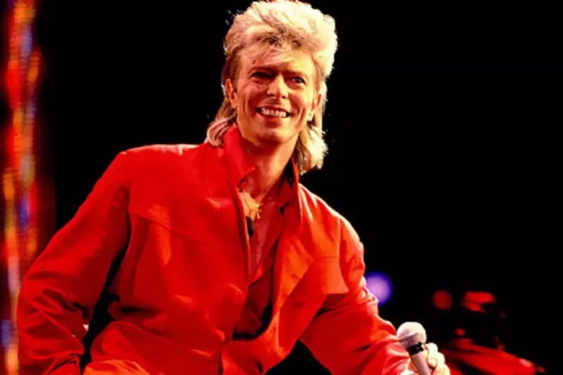 Earl Slick Recalls David Bowie's Onstage Heart Attack