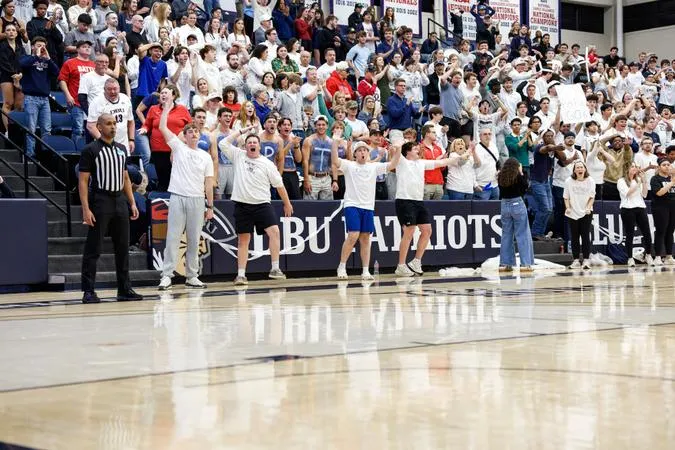 DBU Basketball Welcomes New Season with Annual Battle at the Burg