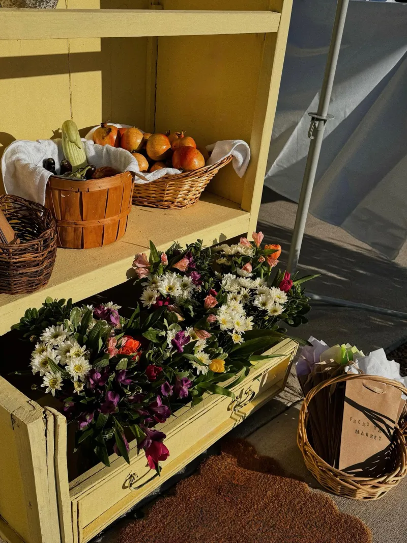 All-inclusive front yard markets: Jax Snax by Jacquelyn Perez
