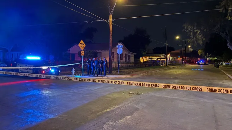 15-year-old shot during fight on East Side, police searching for two suspects