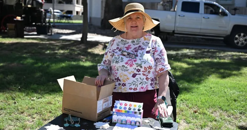 Kerrville relocates Art in the Park to Butt-Holdsworth library lawn