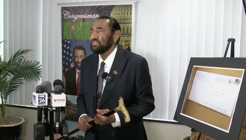 Al Green defiant after suspicious powder sent to office