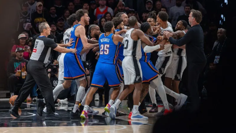 PHOTOS: Spurs fall to Oklahoma City Thunder in 2026-27 season opener